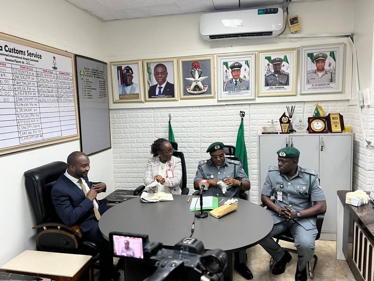 EFCC Commences Investigation of Suspect Over Undeclared $29,000 At Lagos Airport