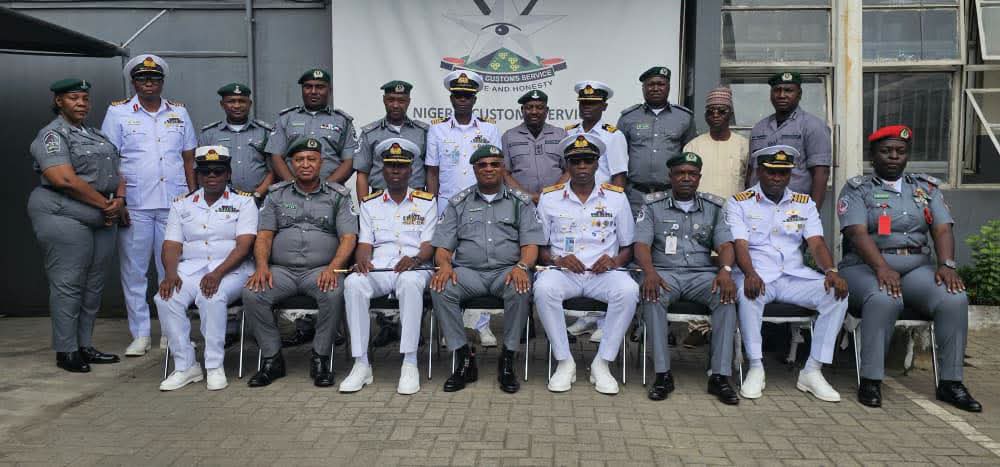 FOU ‘A’ Customs, Navy Strengthen Synergy for Effective Operational Surveillance
