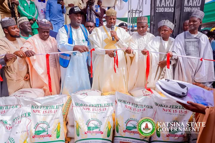 Governor Radda Promises Continued Support for Farmers, Launches 20,000 Metric Tons of Fertilizer