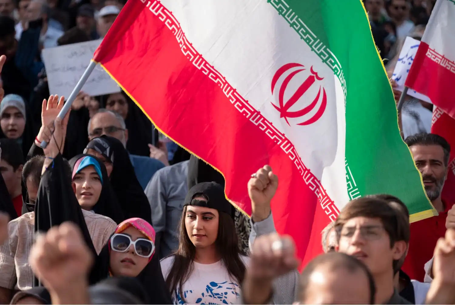 uploads/images/newsimages/KatsinaTimes10062026_114907_2025-06-22T000000Z_1036622912_MT1NURPHO000XG6B9E_RTRMADP_3_LOCATION-USA-PROTEST-IRANATTACKS-1776.webp