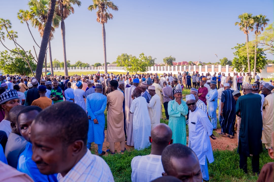 Governor Radda Witnesses Maulud Procession in Katsina